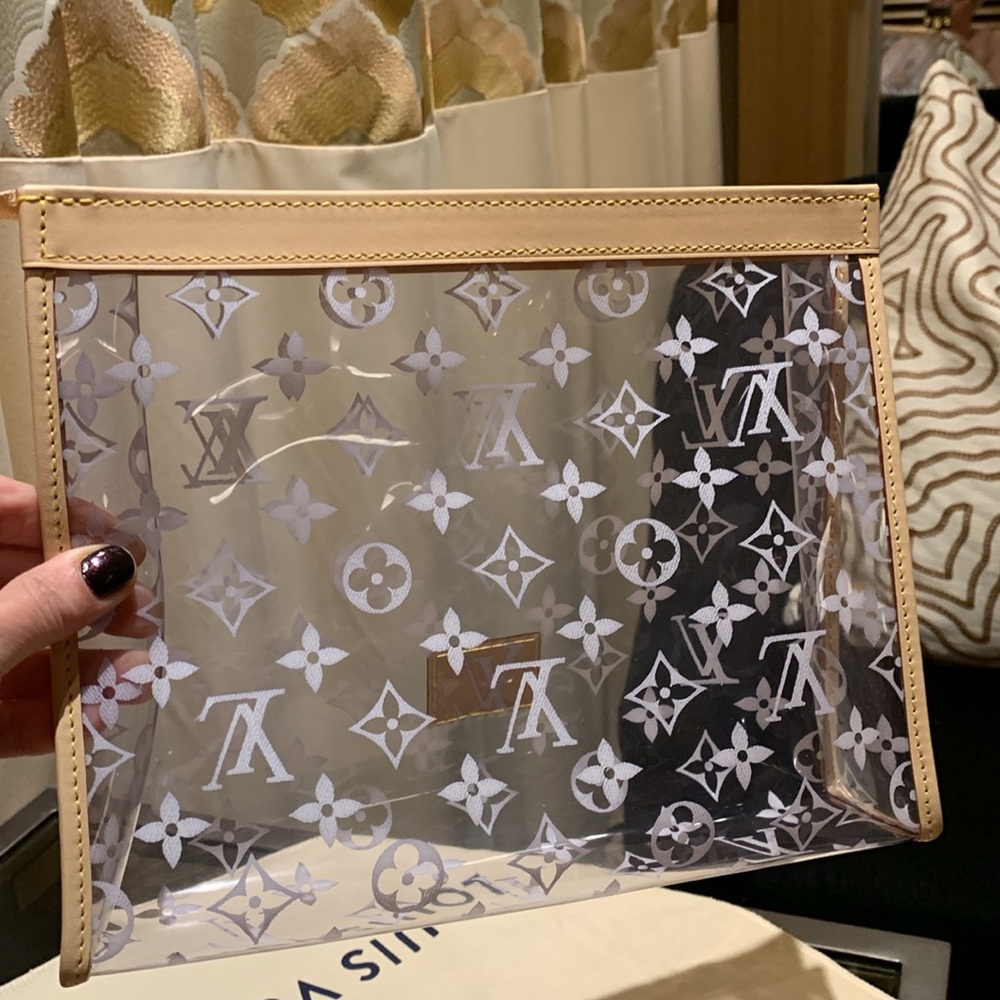 Stunning Louis Vuitton clear authentic rare 3 cosmetic cases with logo,limited - Picture 10 of 17